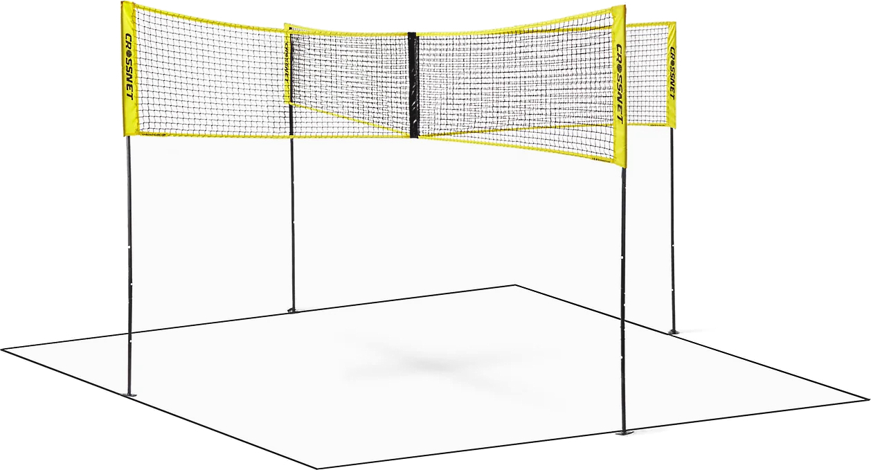 Ein gelbes Crossnet-Volleyballnetz, geeignet für Spiele mit vier Spielern, auf einem quadratischen Spielfeld aufgebaut.