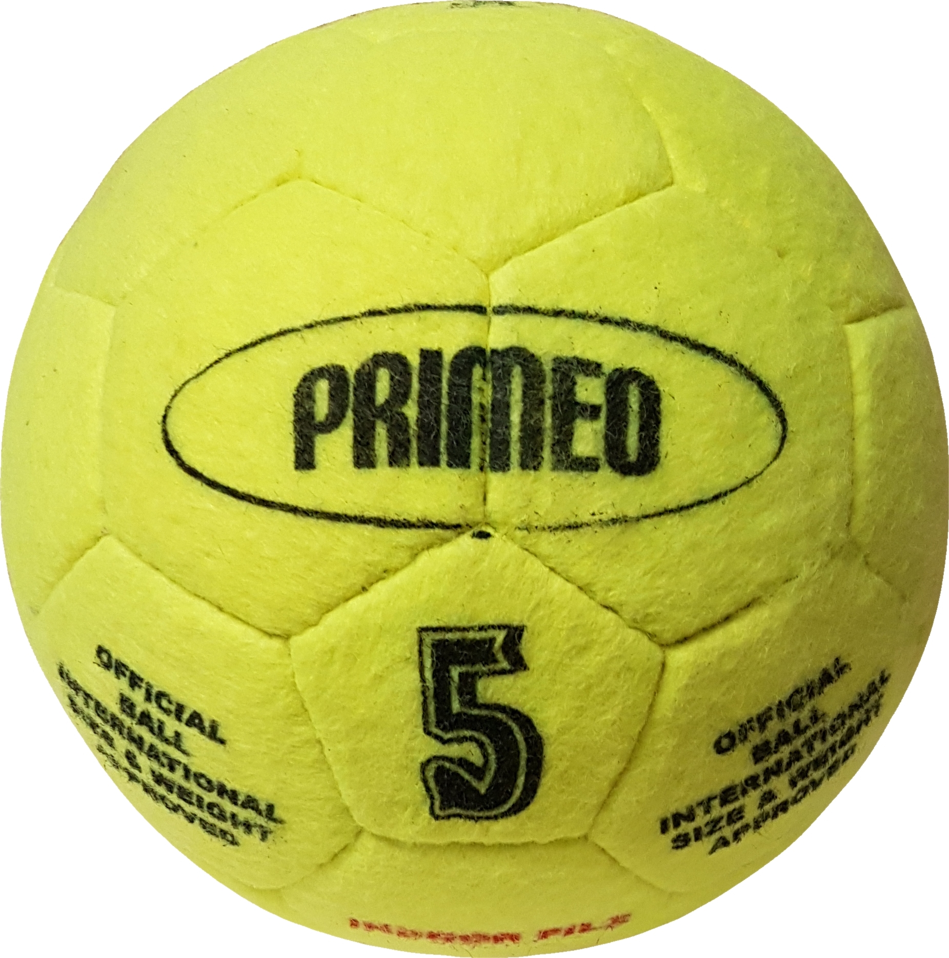 Gelber Handball der Marke Primeo, Größe 5, mit offizieller Turnierzulassung.