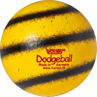 Gelber Dodgeball mit schwarzen Streifen und rotem Schriftzug 'Voley Dodgeball Made in Germany'.